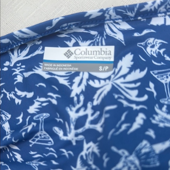 Columbia
Freezer™ III Dress - Picture 10 of 10